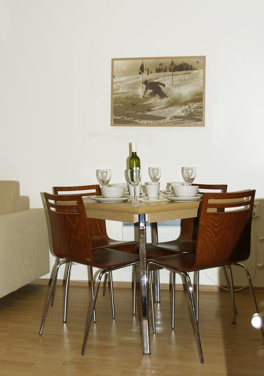 Apartman 302 أوسكادنيكا الغرفة الصورة